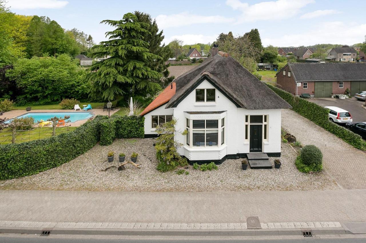Het Opgemaakte Bed Bed and Breakfast Haps Εξωτερικό φωτογραφία